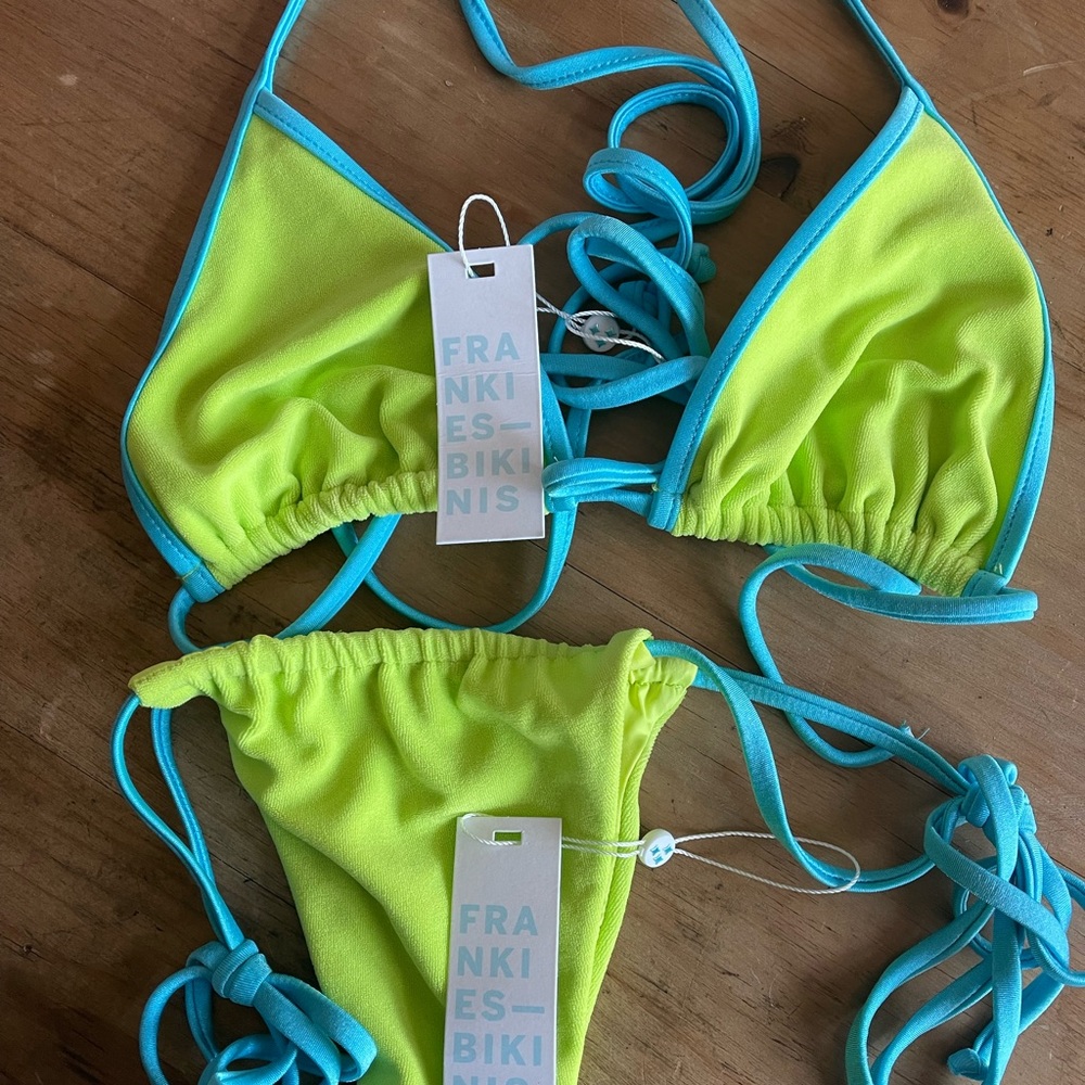 NWT Tia Siren Top & Bottom
